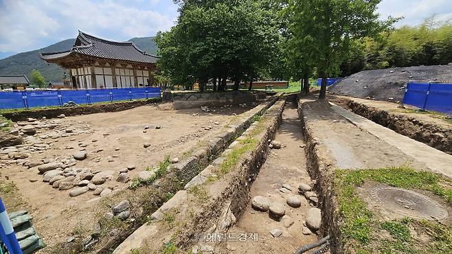 실상사 정원 연못 터