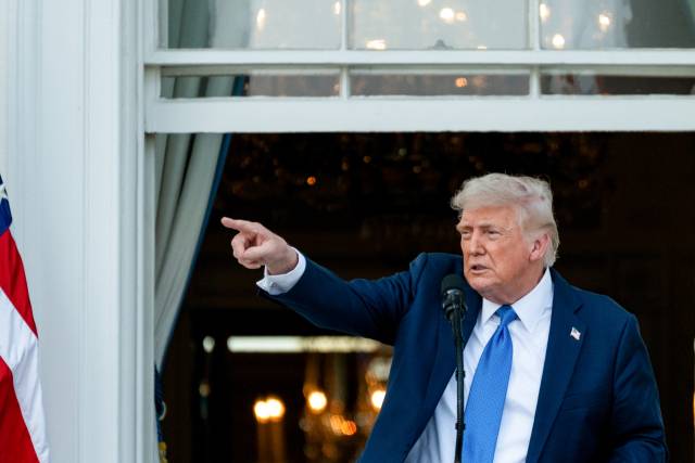 ▲4일(현지시간) 도널드 트럼프 미국 대통령이 미 워싱턴DC 백악관 남쪽 잔디밭에서 열린 여름 파티에서 연설하고 있다. ⓒUPI=연합뉴스