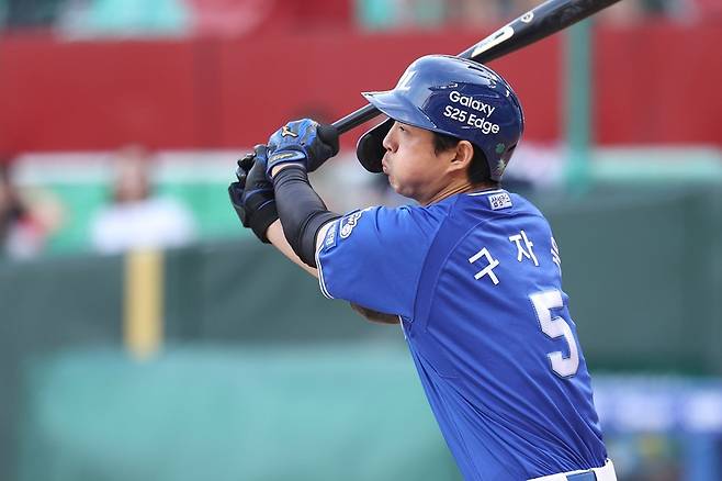 삼성 라이온즈 캡틴 구자욱이 5일 인천 SSG랜더스필드에서 열린 2025 신한 SOL Bank KBO리그 SSG 랜더스와의 팀 간 9차전에 3안타 2타점을 기록, 팀 3-1 승리를 견인했다. 사진 삼성 라이온즈