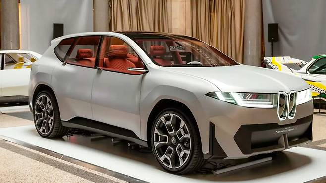 BMW 신형 디자인 노이어 클라쎄