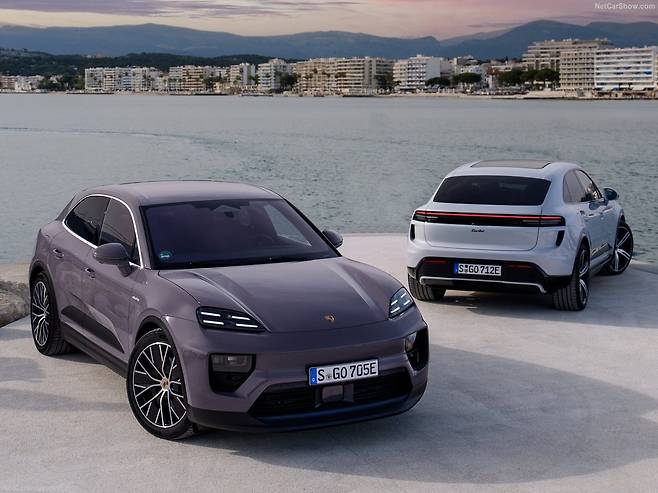 포르쉐 마칸 터보