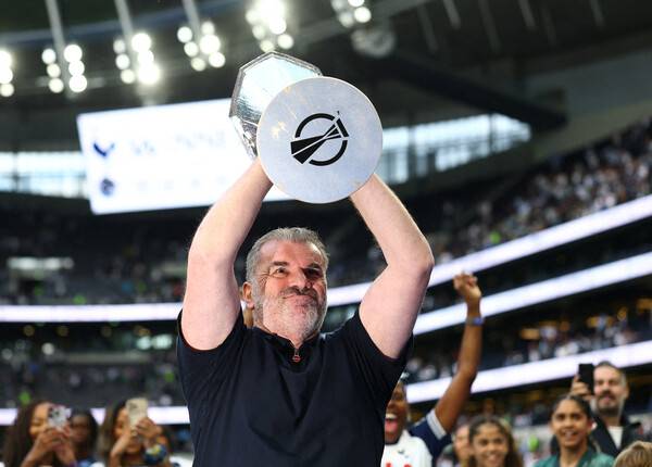 ▲ 잔혹한 다니엘 레비 토트넘 홋스퍼 회장은 엔제 포스테코글루 감독을 경질했다. ⓒ연합뉴스/REUTERS