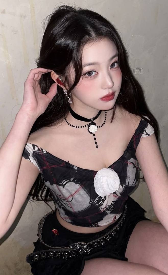 장원영 인스타그램.