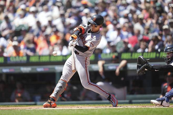 샌프란시스코 이정후는 뛰어난 공격 능력을 앞세워 팀의 순위 경쟁에 활력을 불어넣고 있다. 문제는 팀의 침체한 1루수 부문이다.|AP뉴시스