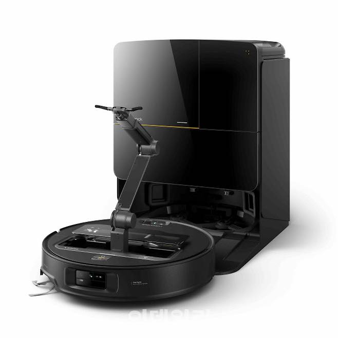 사로스 Z70(사진=로보락)