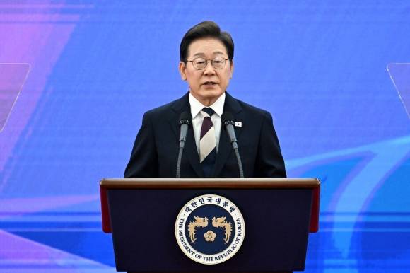 이재명 대통령이 지난 4일 서울 여의도 국회에서 열린 제21대 대통령 취임 선서식에서 발언하고 있다. 2025.6.4 연합뉴스