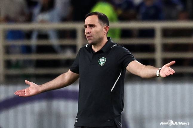 티무르 카파제 감독. /AFPBBNews=뉴스1