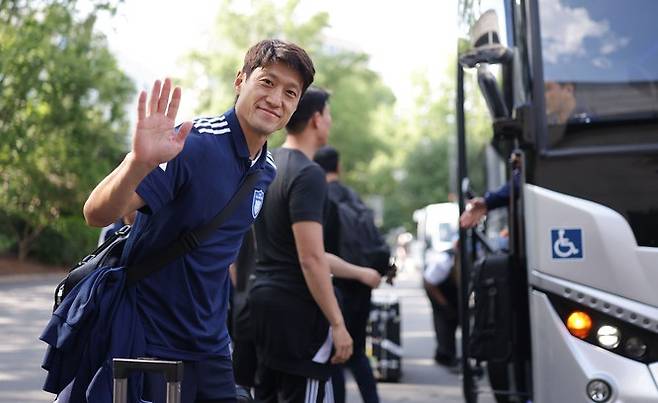 이청용. 울산 HD 제공