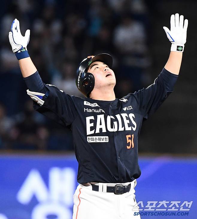 30일 창원 NC파크에서 열린 한화-NC전. 7회초 1사 2, 3루 문현빈이 2타점 2루타를 친 후 기뻐하고 있다. 창원=정재근 기자 cjg@sportschosun.com/2025.5.30/