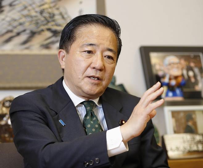 나가시마 아키히사 일본 총리 보좌관 (교도=연합뉴스) 이시바 시게루 일본 총리의 측근인 나가시마 아키히사 총리 보좌관이 오는 16일 서울에서 주한일본대사관 주최로 열리는 한일 국교정상화 60주년 행사에 참석하는 방향으로 일정을 조율 중이라고 교도통신이 10일 보도했다.