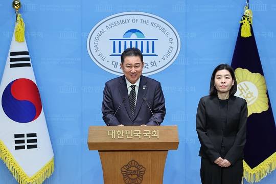 지난 5일 민주당 원내대표 출마를 선언한 김병기 더불어민주당 의원(출처 : 뉴스1)