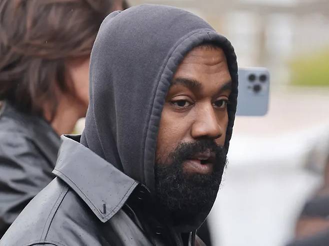 ‘내한 취소’ 칸예, 또 개명... ‘칸예→예→예예’(사진 출처: 칸예 웨스트 SNS)