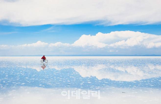우유니 소금 사막 (사진=착한여행)