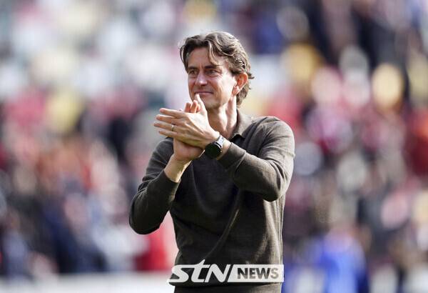 토트넘 홋스퍼 지휘봉을 잡게 된 토마스 프랭크 감독. 사진┃뉴시스/AP