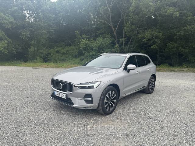 볼보 XC60 정측면부.
