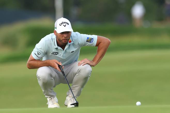 US오픈 셋쨰날 단독 선두에 이름을 올린 샘 번스. 로이터 연합뉴스