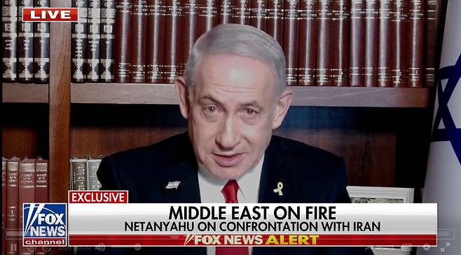 15일(현지시각) 베냐민 네타냐후 이스라엘 총리가 미국 폭스 뉴스의 브렛 바이어와 인터뷰를 하고 있다. 폭스 뉴스 영상 갈무리