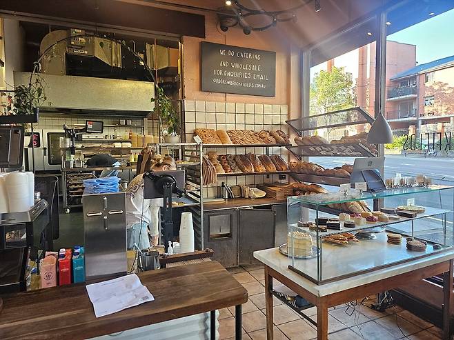 일일 일 카페 방문은 주요 일과 중 하나(사진=정상미)