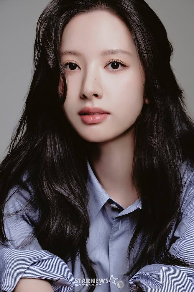 SBS 드라마 '귀궁'의 배우 김지연이 9일 진행된 라운드 인터뷰를 위해 포즈를 취하고 있다. /사진제공=킹콩by스타쉽 2025.06.09 /사진=김휘선 hwijpg@