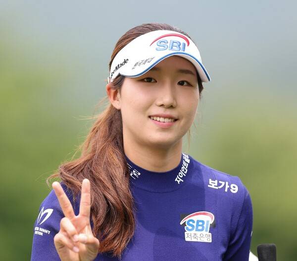 대한골프협회가 주관하는 2025년 한국여자프로골프(KLPGA) 투어 메이저 대회 DB그룹 제39회 한국여자오픈골프선수권대회 우승을 차지한 이동은 프로. 사진제공=KLPGA