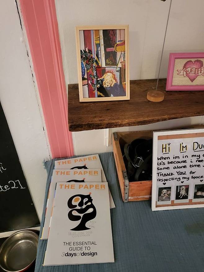 코펜하겐 한 카페에 놓여진 '3 Days of Design' 관련 안내물. 이현주 기자