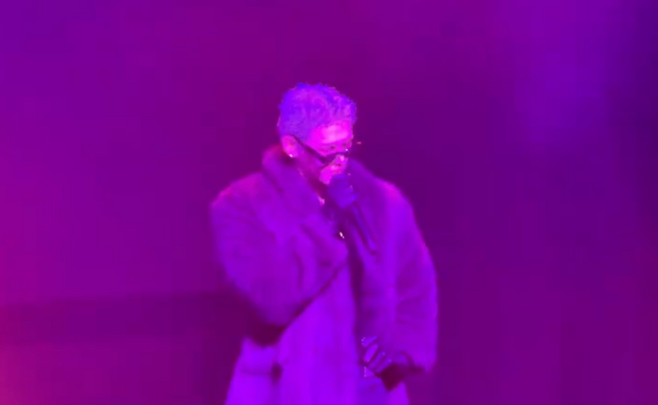 배인의 커밍아웃은 K팝 남자 아이돌 중 최초다