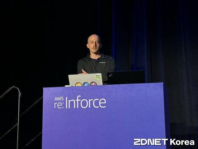 크라우드스트라이크 벤자민 맥인니스 수석 테크니컬 마케팅 매니저.