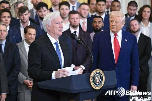 마크 월터 다저스 구단주가 레이커스 최대 주주가 된다. 사진=ⓒAFPBBNews = News1