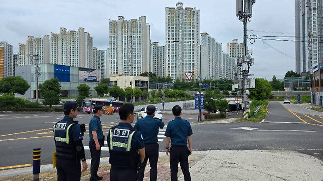 여름철 자연 재난 취약장소 점검 현장. 순천경찰서 제공