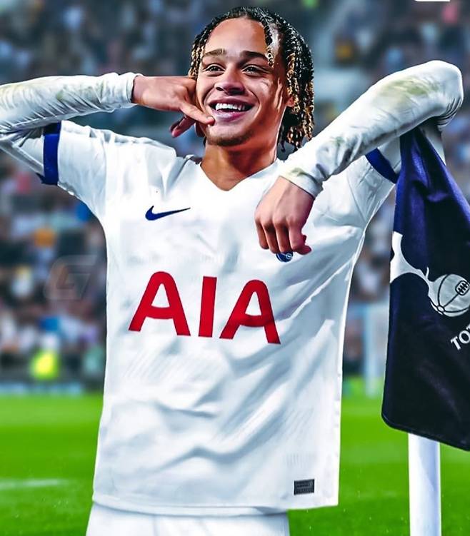 ▲ 'Tottenham Transfer News' SNS