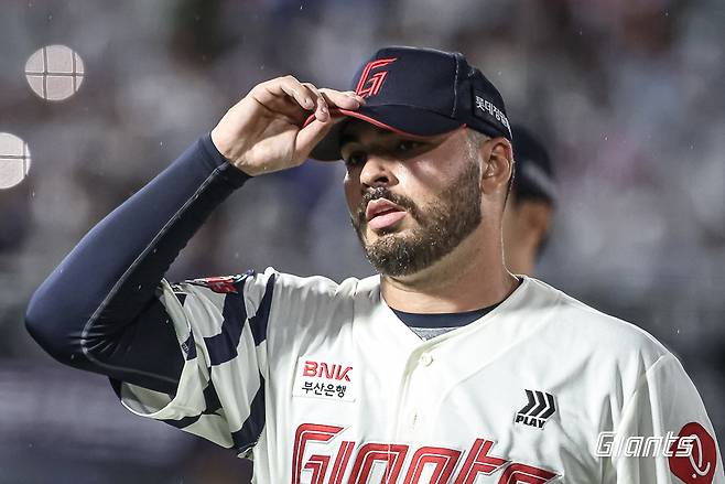 롯데 자이언츠 알렉 감보아. 롯데 자이언츠