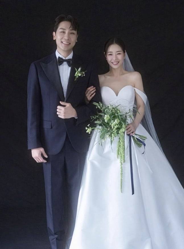 박하나와 김태술.