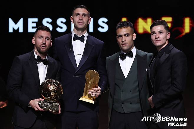 에밀리아노 마르티네스(사진 맨 왼쪽에서 두 번째). 사진=AFPBBNews=News1