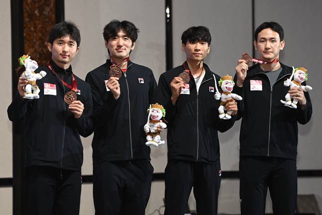 남자 에페 대표팀. /사진=국제펜싱연맹