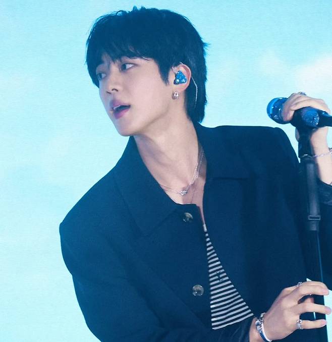 방탄소년단 진 팬들이 하이브에 뿔난 이유