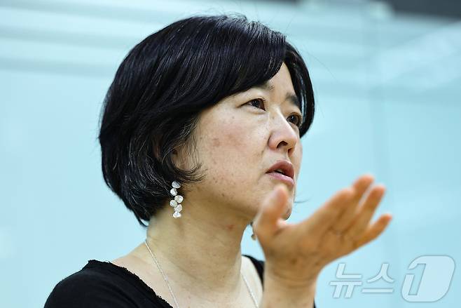 미야우치 아키오 씨가 지난 18일 서울 종로구 뉴스1 본사에서 인터뷰를 하고 있다. 2025.6.18/뉴스1 ⓒ News1 김도우 기자