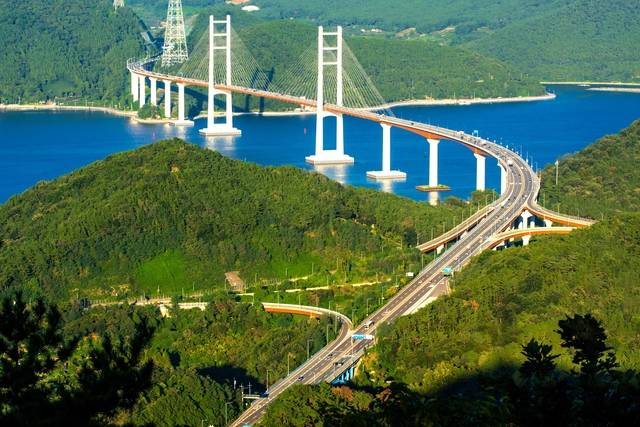 마창대교 전경. 경남도청 제공