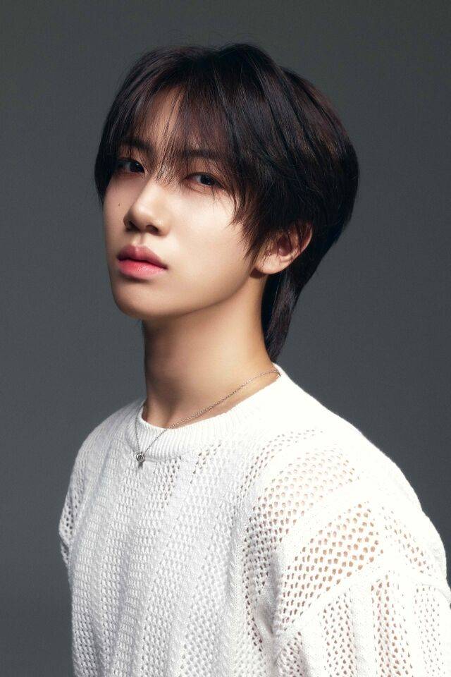 그룹 크래비티 멤버 원진 / 스타쉽엔터테인먼트