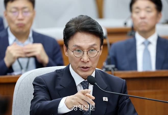 김민석 국무총리 후보자가 24일 국회에서 열린 인사청문회에서 의원질의에 답하고 있다. 박민규 선임기자