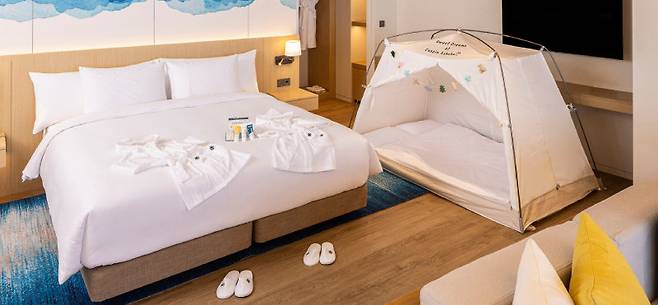 반얀그룹 호텔 카시아 속초의 ‘패밀리 클럽 객실’. 각 사 제공