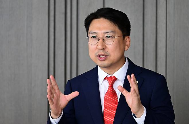 김명진 미래에셋증권 패밀리오피스 1팀 팀장이 23일 오후 서울 강남구 테헤란로 미래에셋증권 The Sage 패밀리오피스에서 헤럴드경제와 인터뷰를 하고 있다. 이상섭 기자