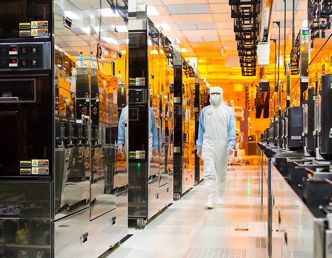 마이크론의 메모리 반도체 팹./마이크론