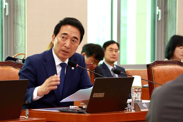 ▲ 박수현 더불어민주당 의원. 사진=박수현 의원실 제공