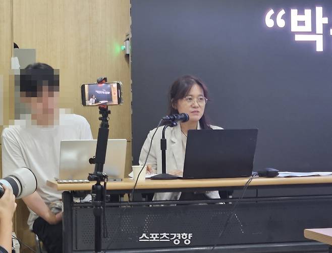 영화 ‘소주전쟁’ 최윤진 현장연출, 사진|이다원 기자