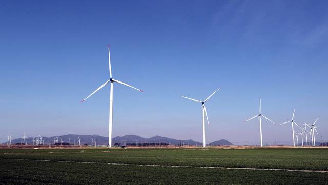 전남 영광군 염산면 일원에 준공된 영광풍력발전단지. / 뉴시스