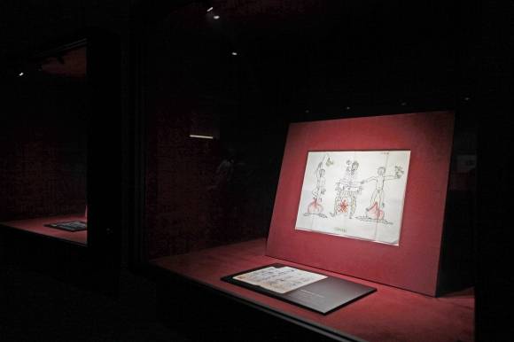 서울 종로구 석파정 서울미술관 내부 모습. 복숭아는 무릉도원을 상징하는 과일로 화가 이중섭의 편지화에 자주 등장하는 소재다.