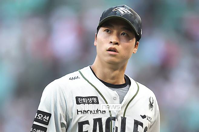 ▲ 전반기 평균자책점 6점대를 기록하며 어려운 FA 첫 시즌을 보내고 있는 엄상백 ⓒ곽혜미 기자