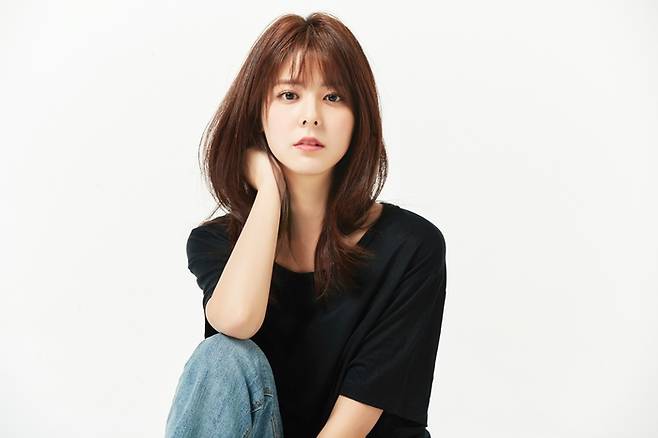 두산이 7월 1일 잠실야구장에서 삼성과 정규시즌 맞대결을 치르는 가운데 배우 후지이 미나가 시구자로 나선다. 사진 | 두산베어스