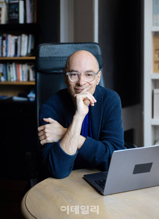 소설가 베르나르 베르베르. (사진=세종솔로이스츠)