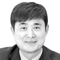 김병희 전 한국광고학회장·서원대 광고홍보학과 교수